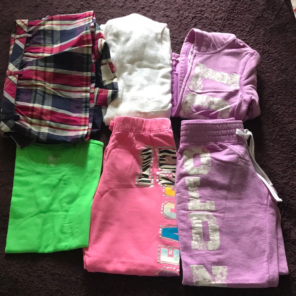 Lot of girls clothes size m 7-8 Sweatpants Jackets